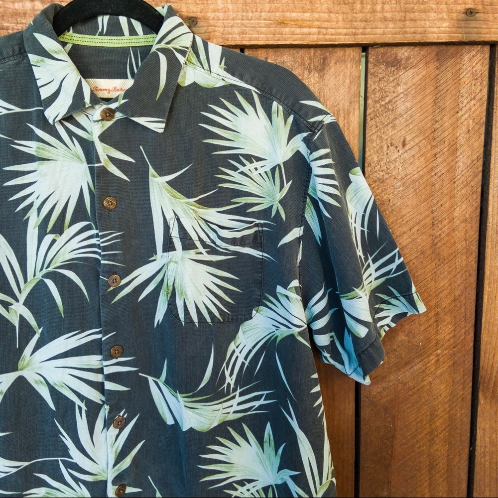 Tommy Bahama Black Hawaiian ButtonDown Silk Shirt